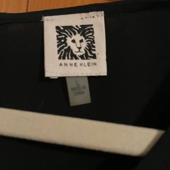 Anne Klein Blouse - Picture 4 of 4